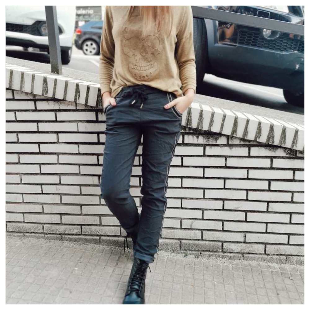 Pantalón Jogger HARLOW Negro Heve Pantalón Jogger HARLOW Negro Heve